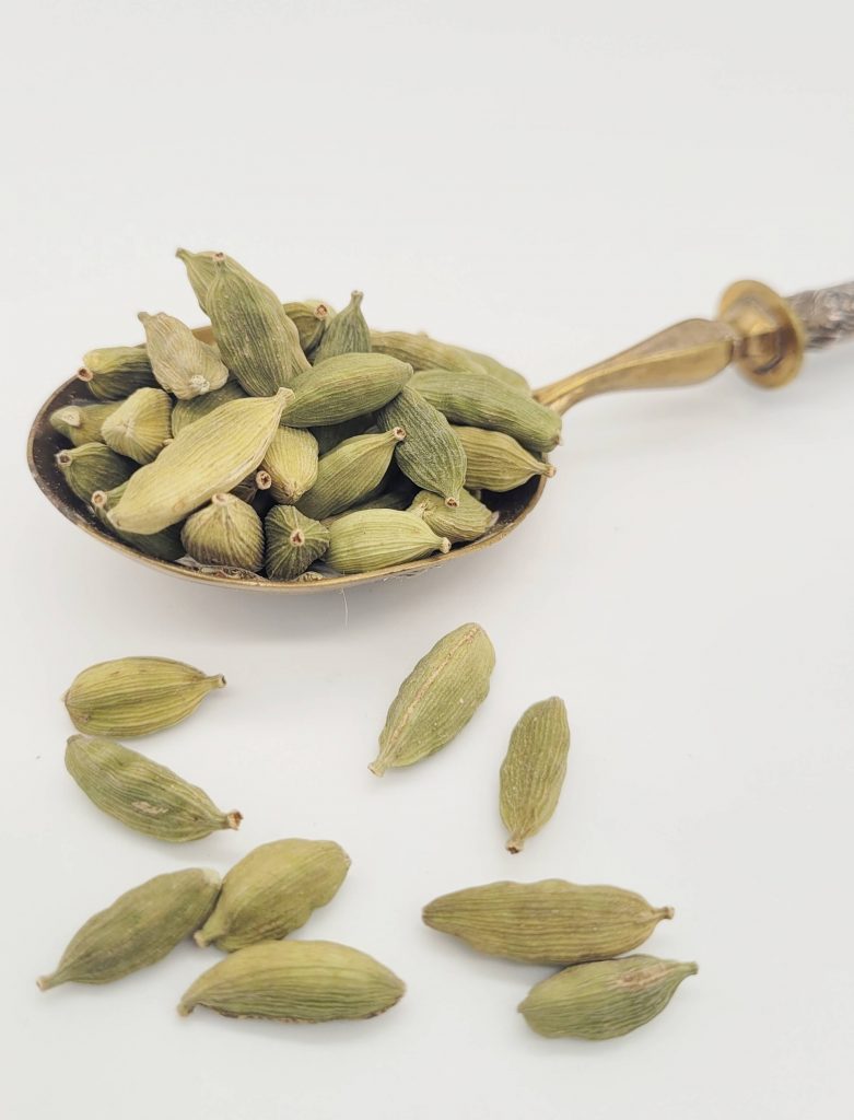 cardamome-graines-epices